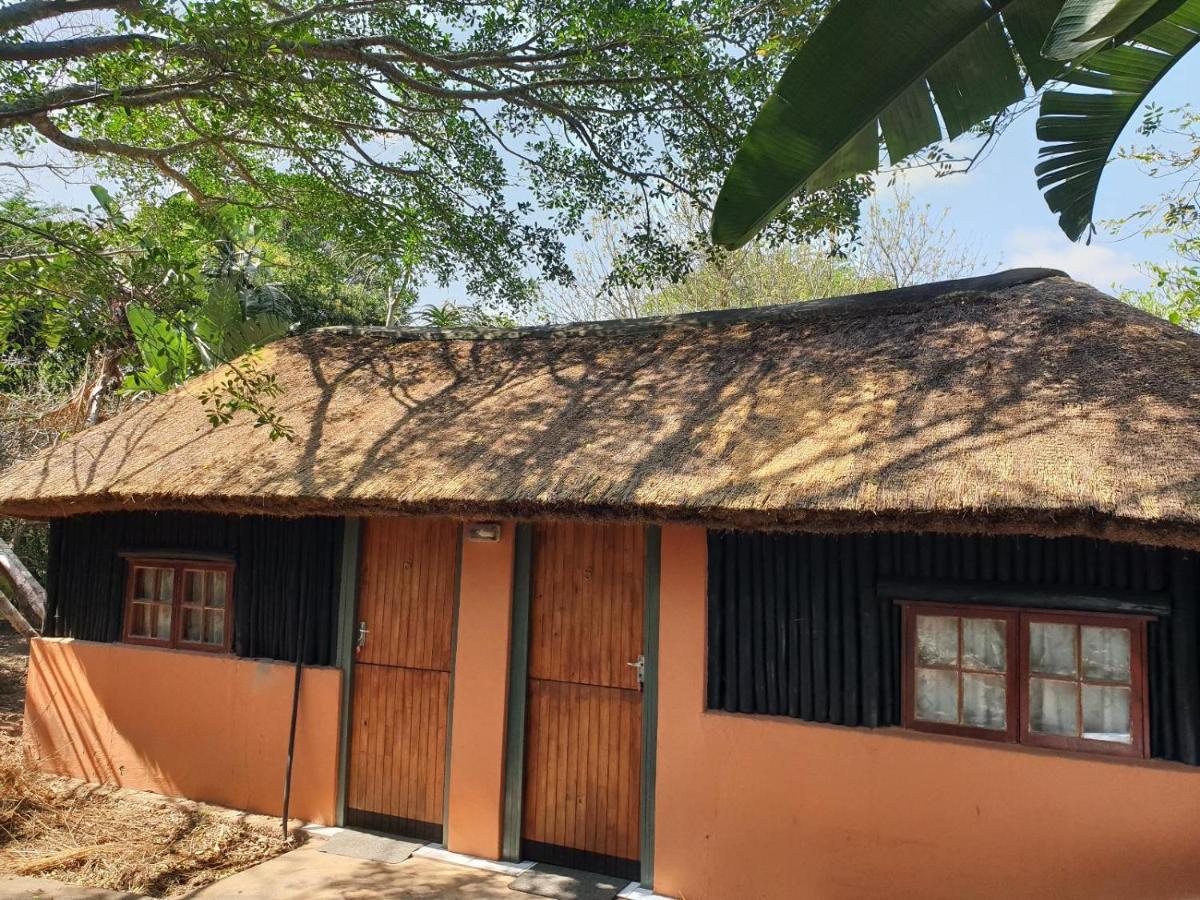 Pumusa Bushcamp Hluhluwe Ngoại thất bức ảnh