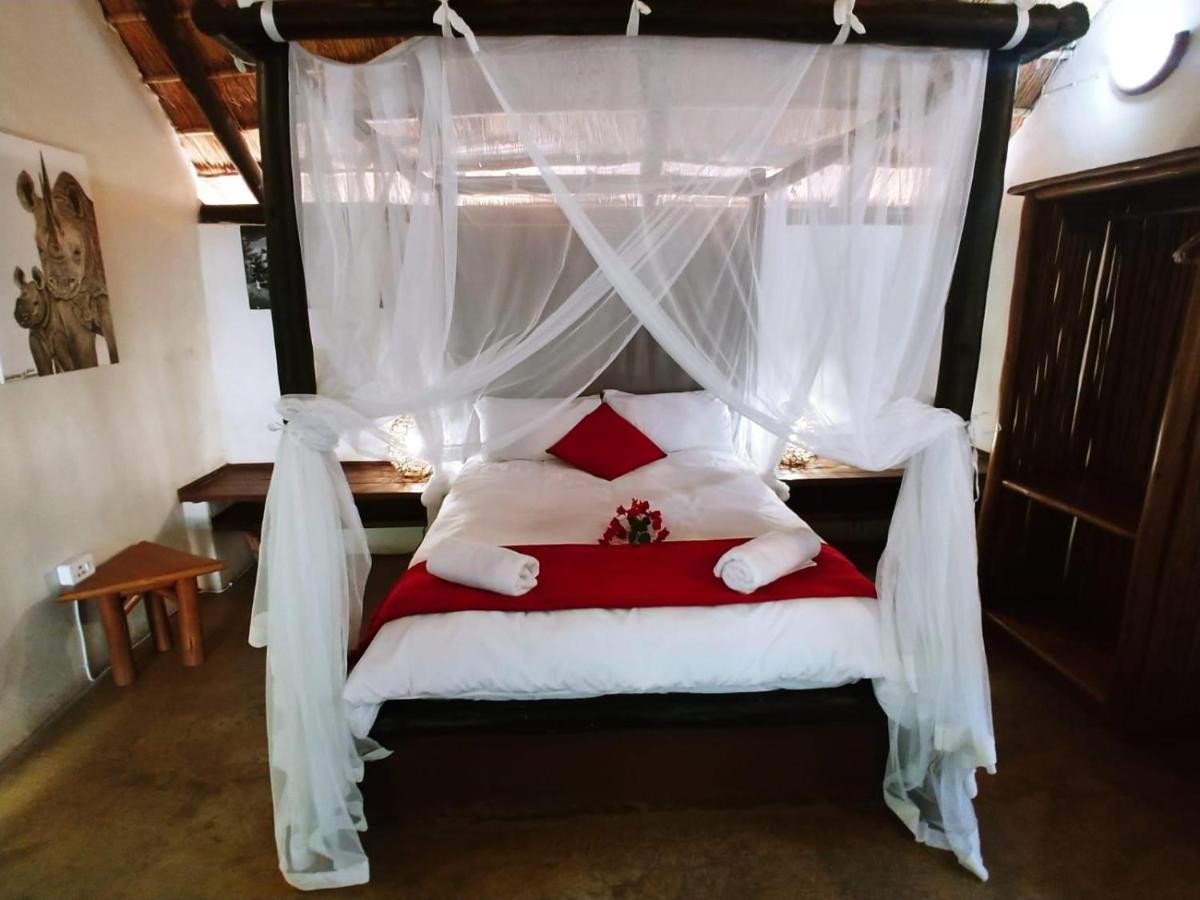 Pumusa Bushcamp Hluhluwe Ngoại thất bức ảnh